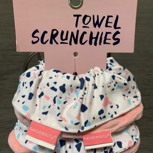 Set of 4 Towel Scrunchies